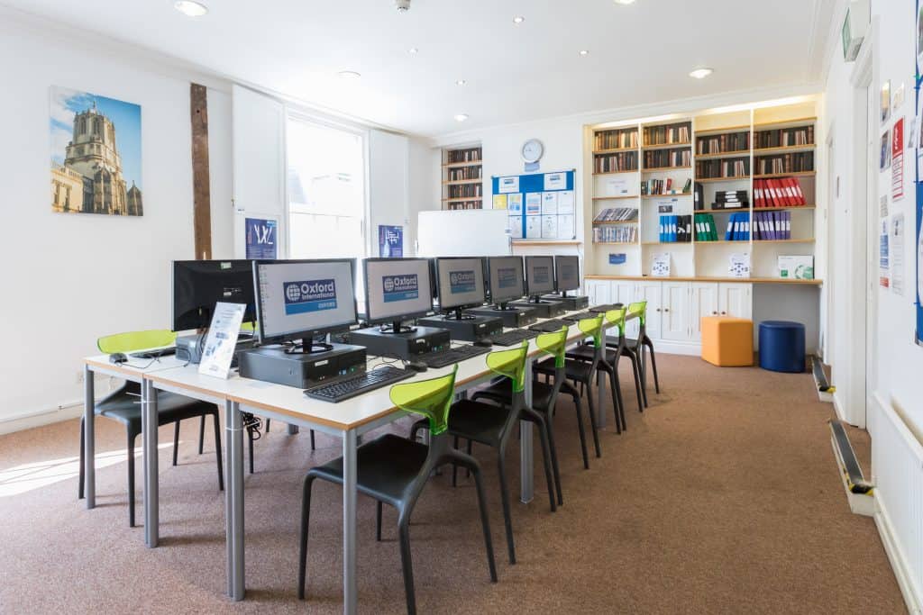 Oxford School 6